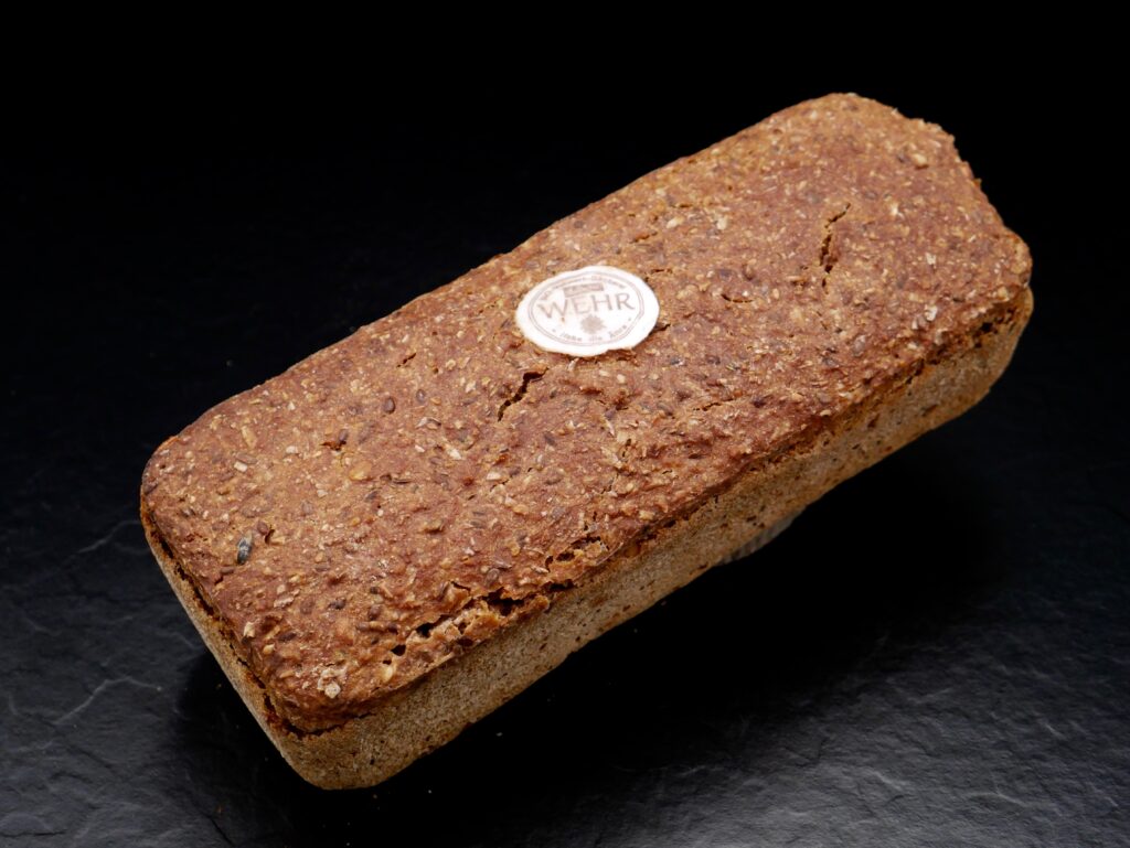 Roggen-Grob-Schrot-Brot Vollkorn | Brot Schwarz